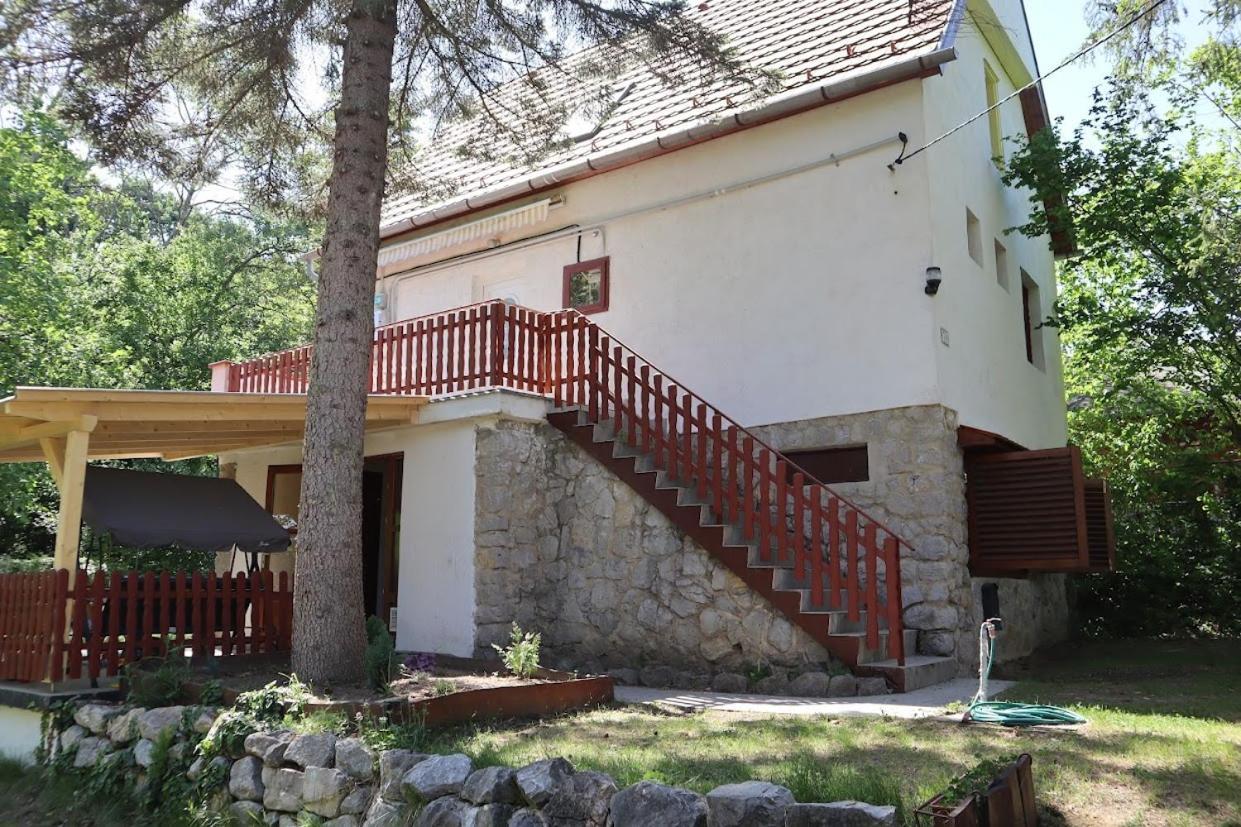 Madarles Vendeghaz Villa Abaliget Exterior foto